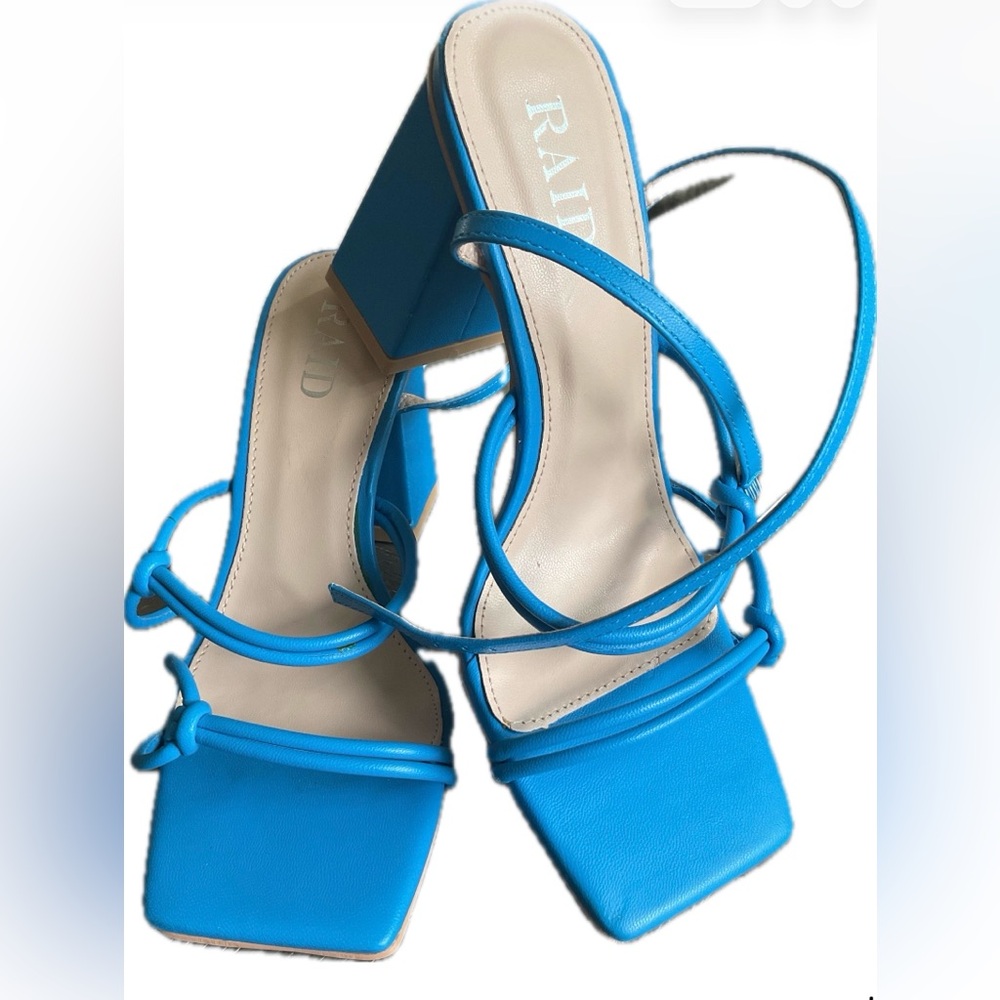 ***RAID**Women's Blue Wrap Strap Block Heeled Square Toed Shoes.